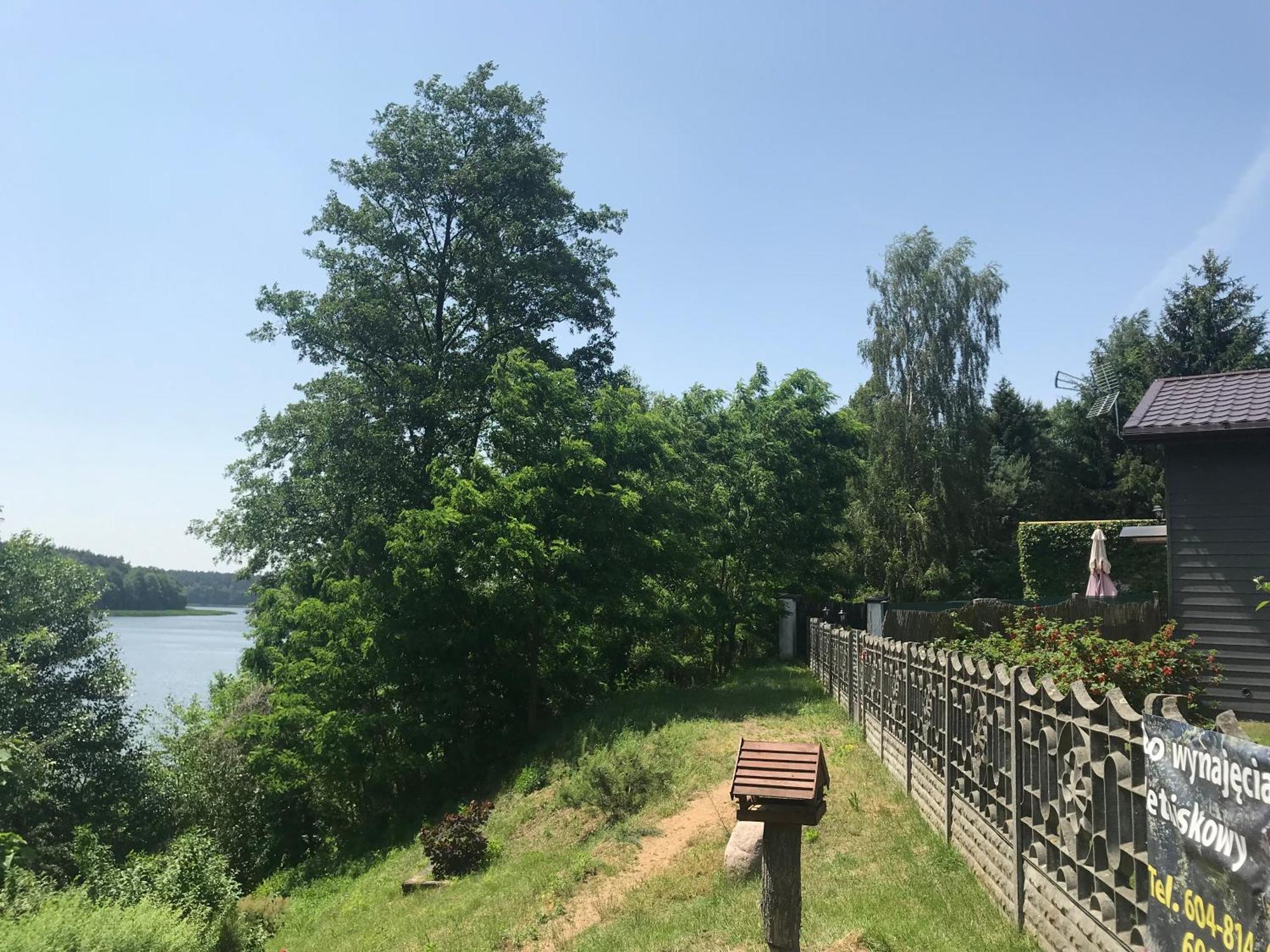 Domek letniskowy nad jeziorem w Stęszewku Steszewko Zewnętrze zdjęcie