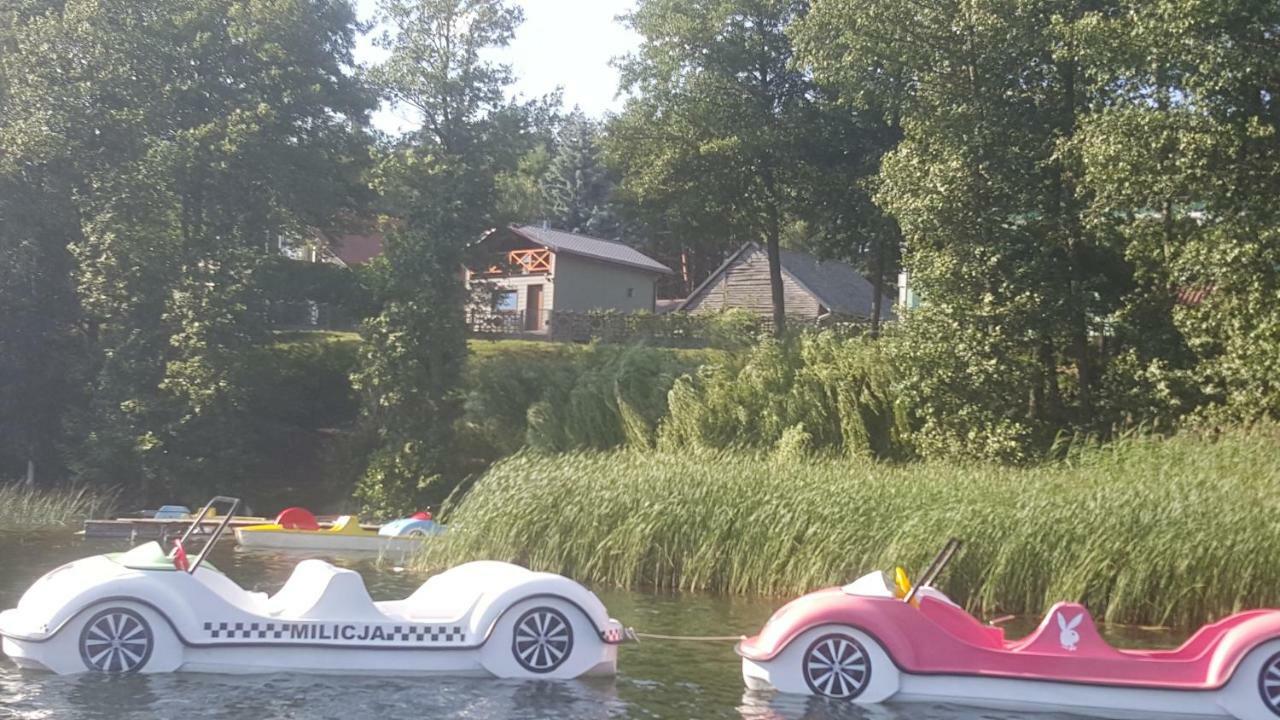Domek letniskowy nad jeziorem w Stęszewku Steszewko Zewnętrze zdjęcie